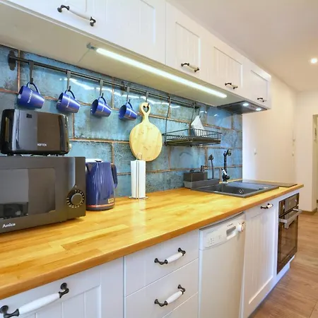 Pod Jalowcem Gory Sowie 533-543-732 Едлина-Здруй