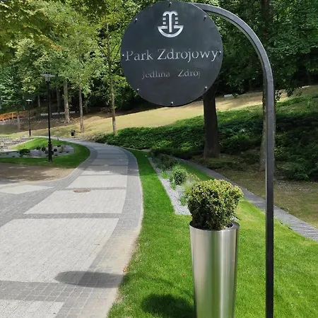 Апартаменты Pod Jalowcem Gory Sowie 533-543-732 *