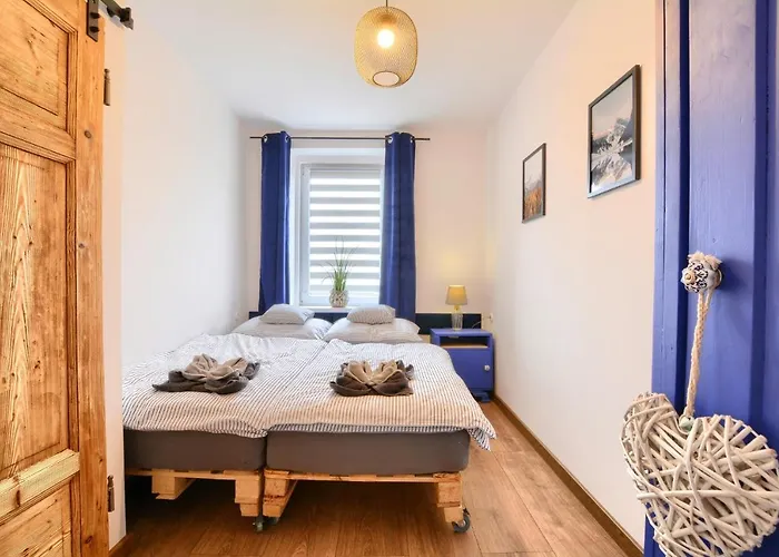 Pod Jalowcem Gory Sowie 533-543-732 *