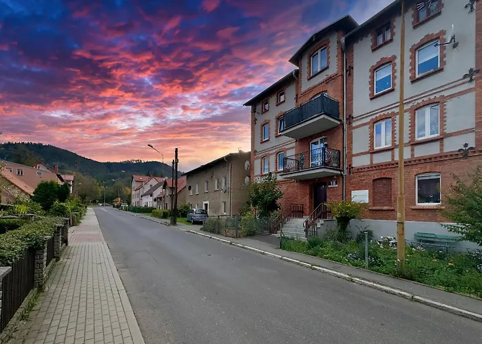 Pod Jalowcem Gory Sowie 533-543-732